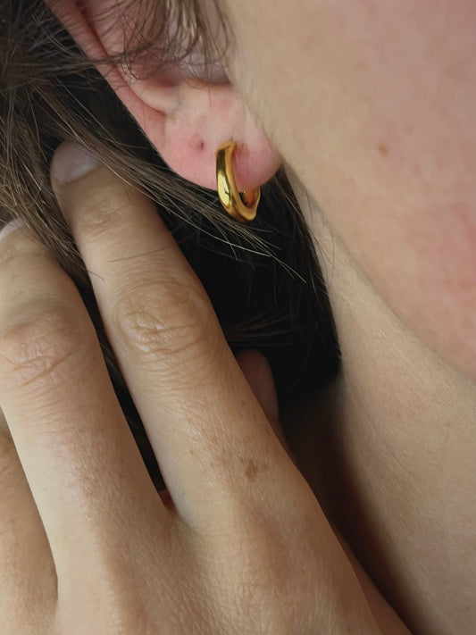 GUS earring, goldplate sale